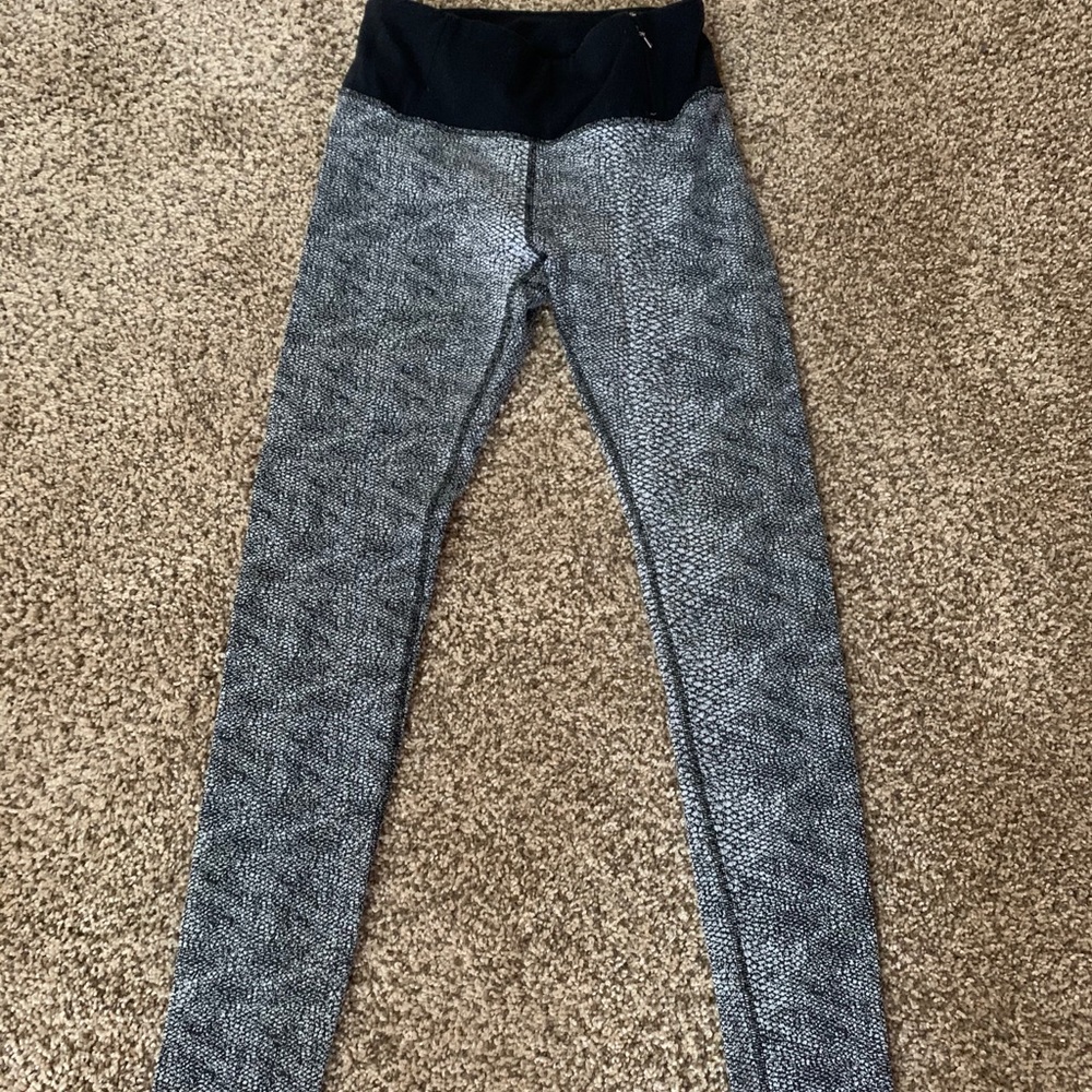 Calia by Carrie Underwood Yoga Pants